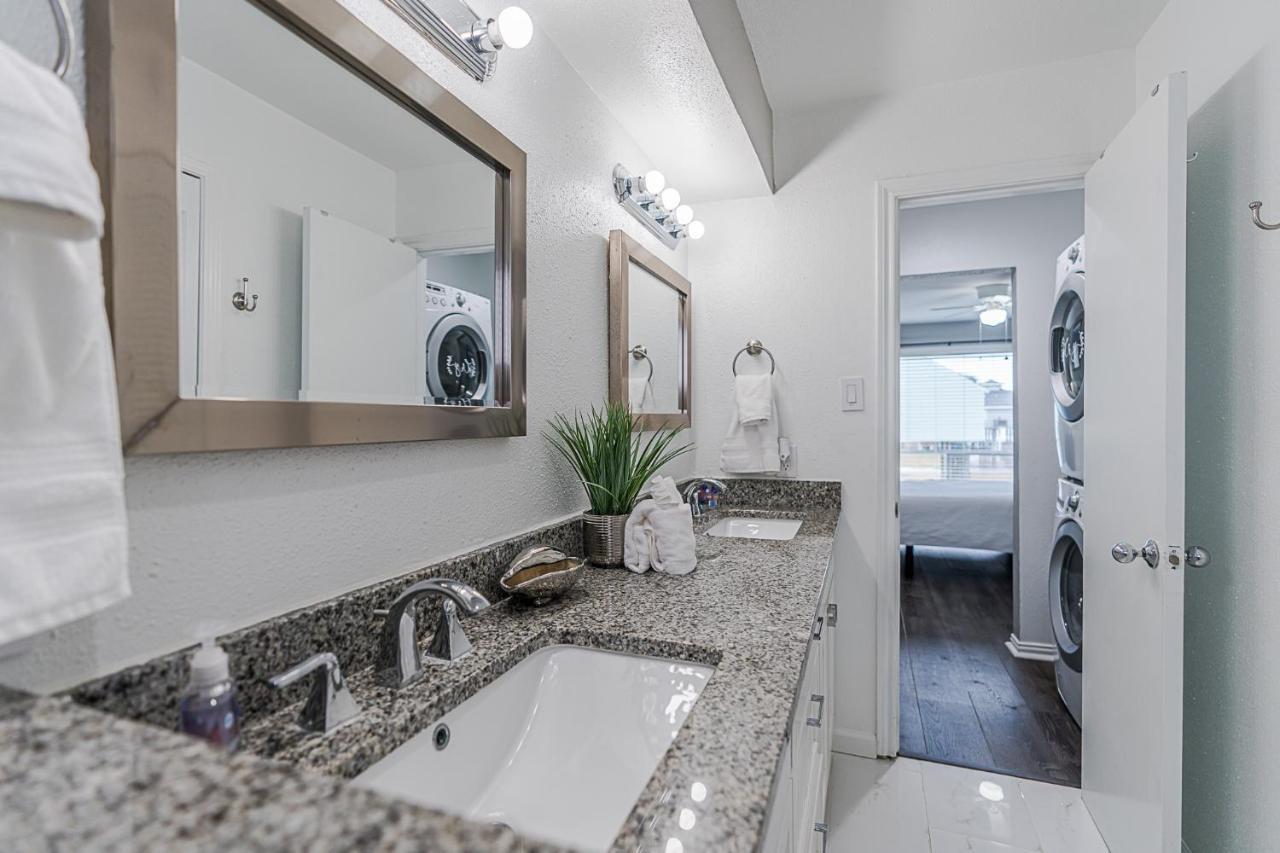 Hot Tub - Ocean Views - Steps To Private Beach - Quiet Location Galveston Extérieur photo